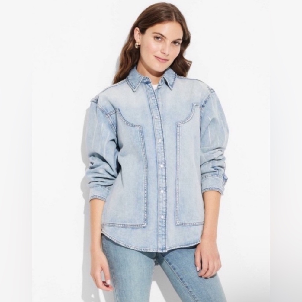 Wild Fable Women's Long Sleeve Oversized Denim Western Shirt Light Wash XXL
